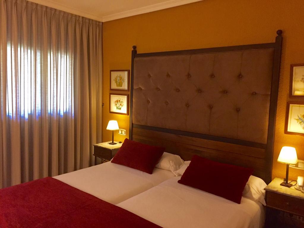 נאבאסראדה Hotel Rural Spa & Wellness Hacienda Los Robles מראה חיצוני תמונה