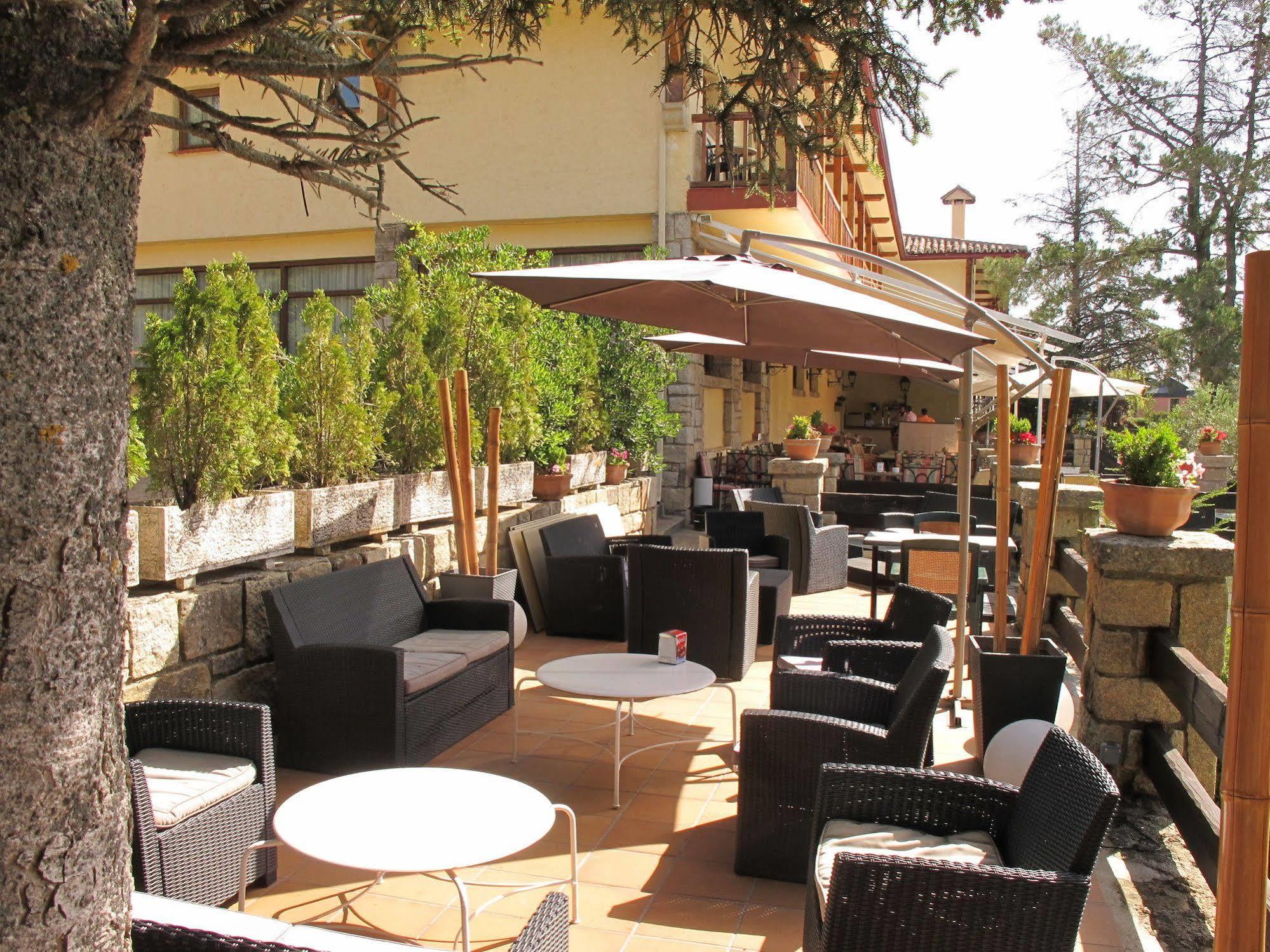 נאבאסראדה Hotel Rural Spa & Wellness Hacienda Los Robles מראה חיצוני תמונה